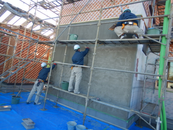 Practical training in construction of a house