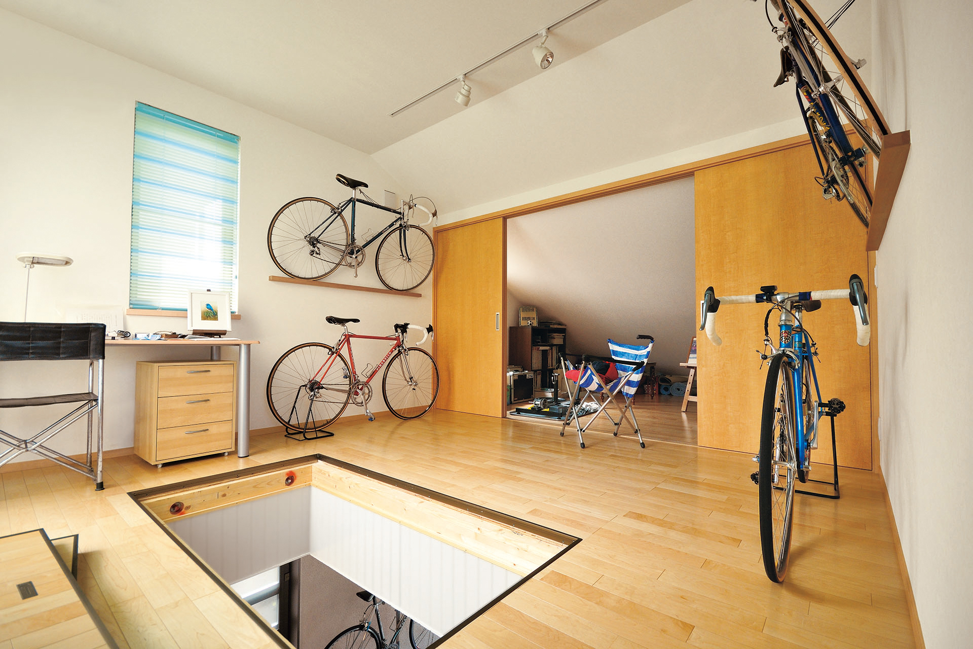 自転車のメンテナンスのための部屋