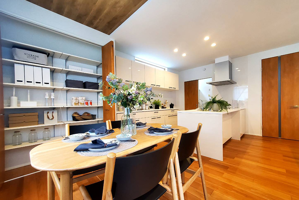 ダイニングキッチン（37-10号棟）