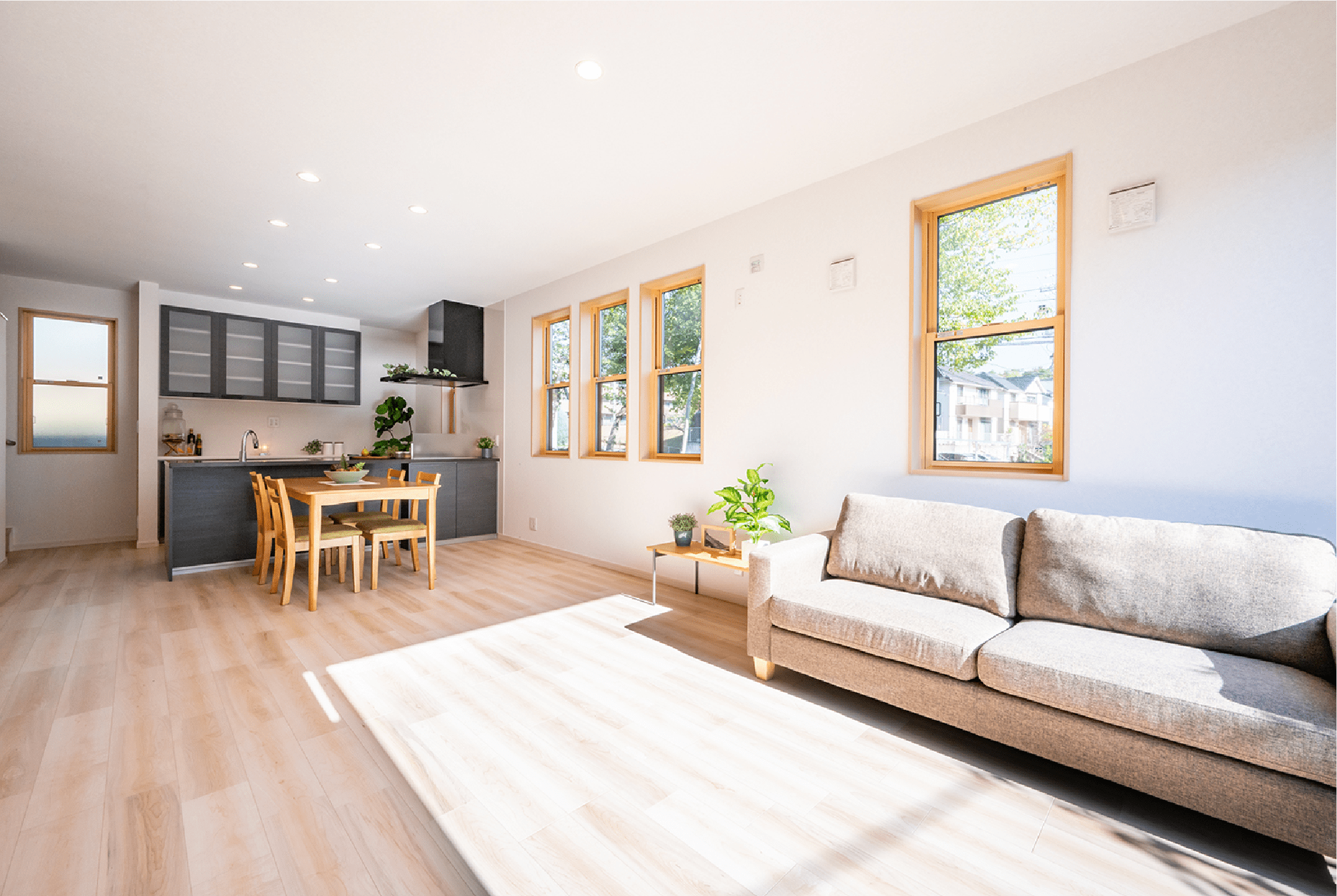 リビング・ダイニング・キッチン［10号棟］