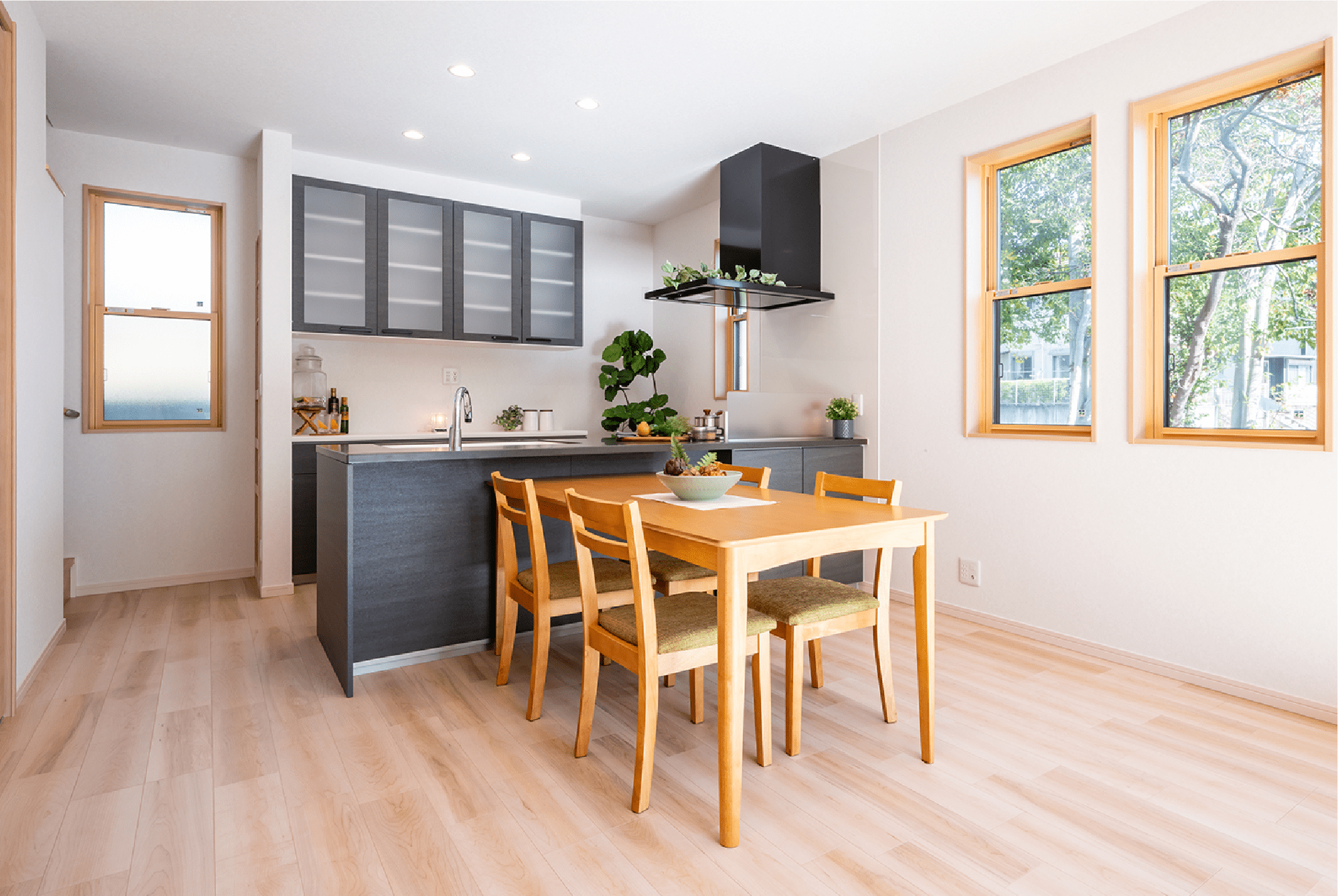 ダイニング・キッチン［10号棟］