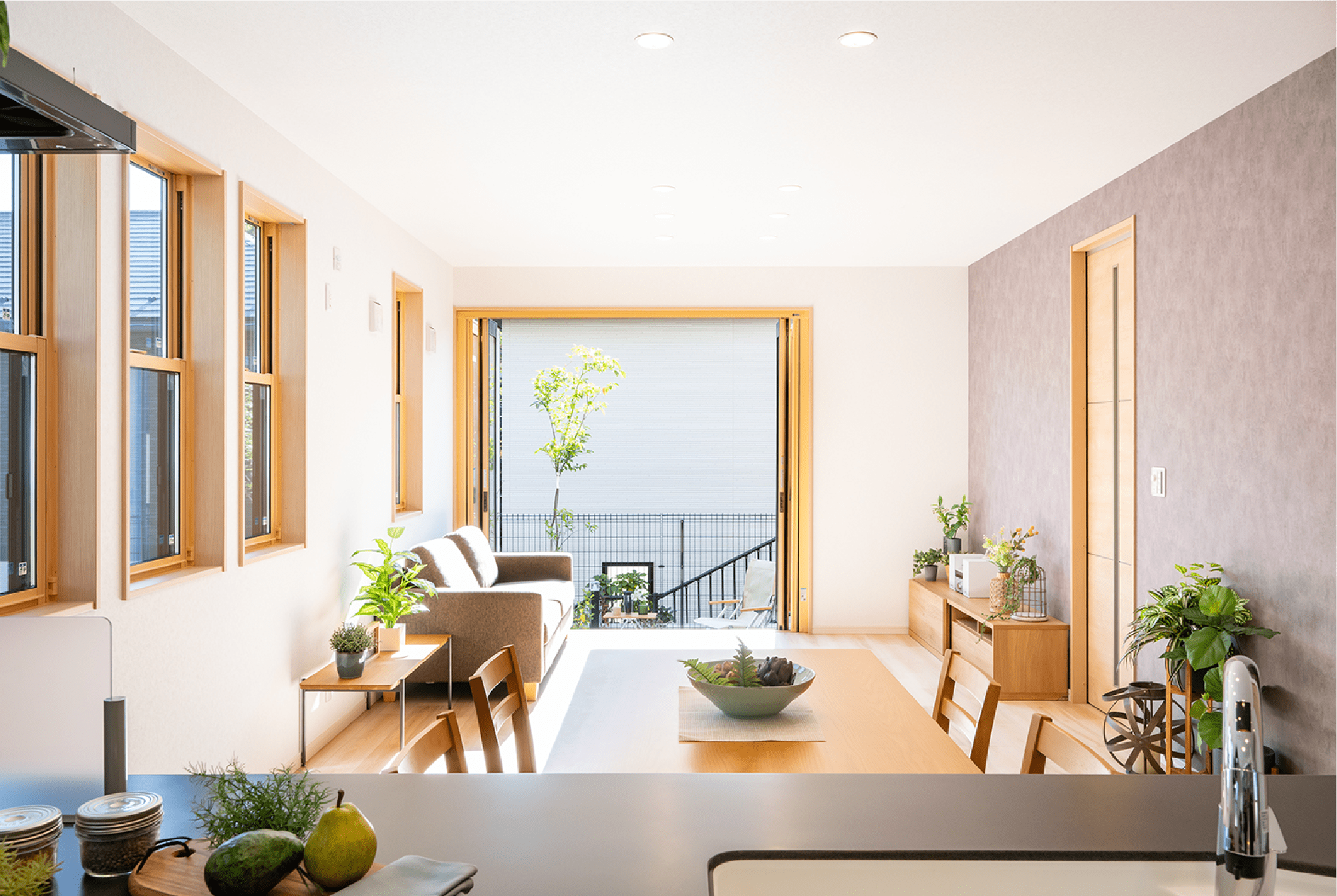 リビング・ダイニング・キッチン［10号棟］