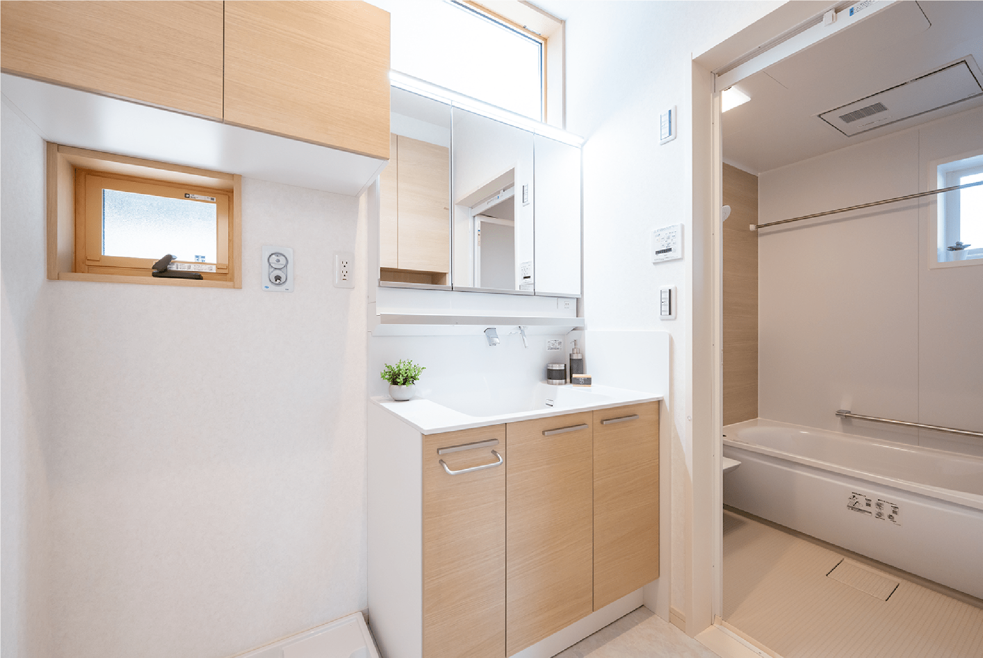 洗面脱衣室・浴室［10号棟］