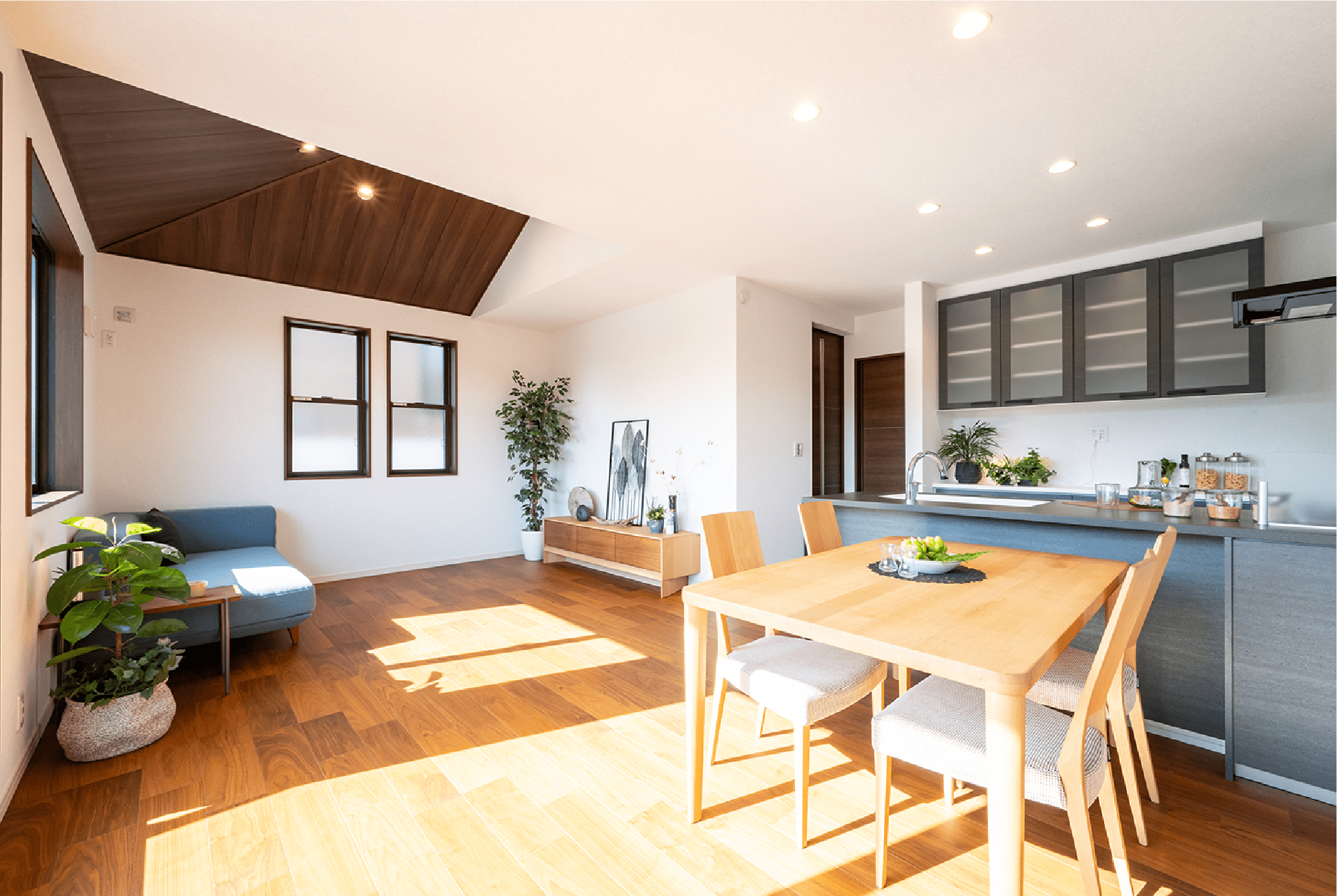 リビング・ダイニング・キッチン［9号棟］