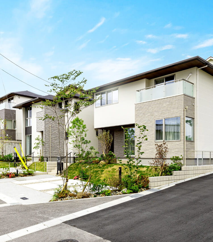 2026年5月撮影 街並み写真（左から4、5、6号棟）