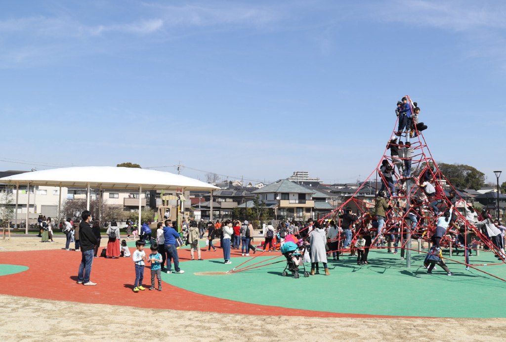 八ツ屋大池公園