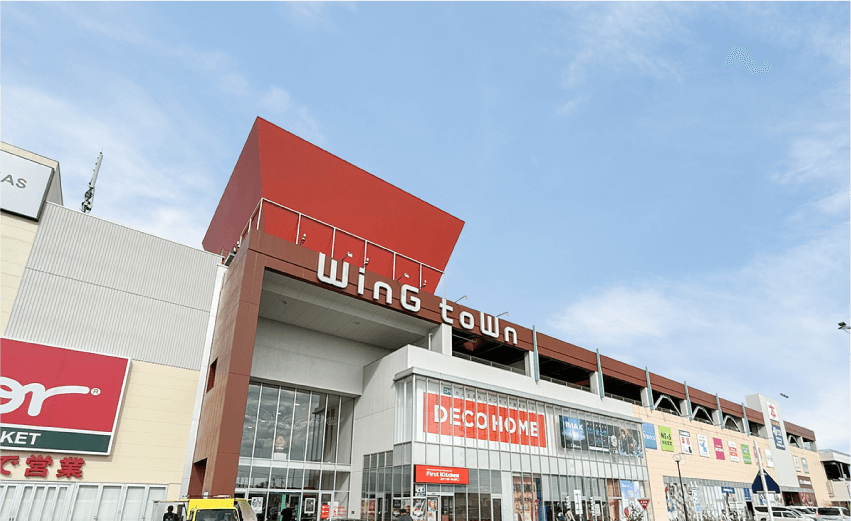ウイングタウン岡崎／バロー／西松屋／デコホーム／スギ薬局 etc