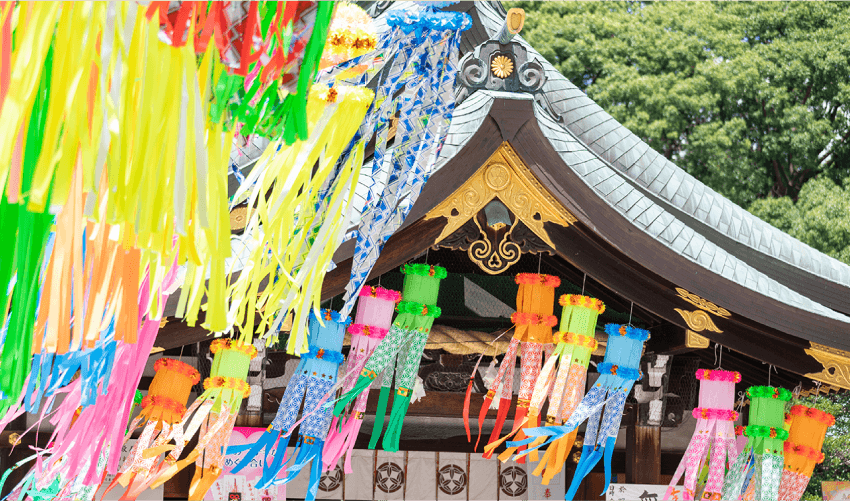 真清田神社 車で約10分（約2,600m）