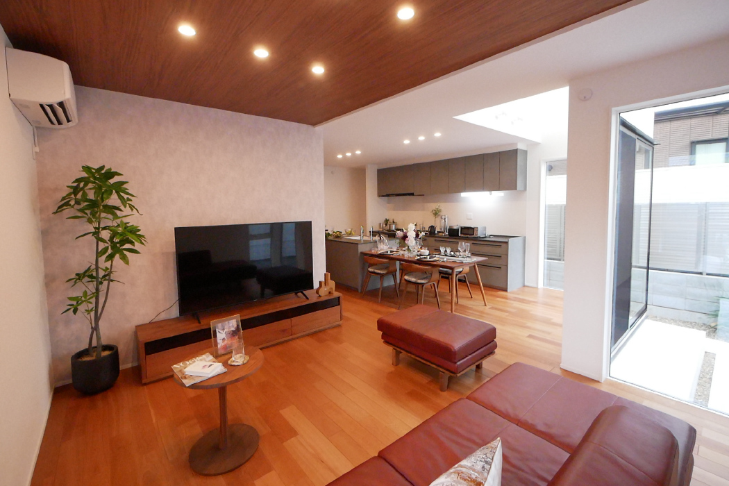 8号棟リビング・ダイニング・キッチン