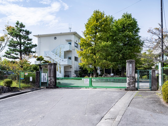 岡崎市立竜美丘小学校