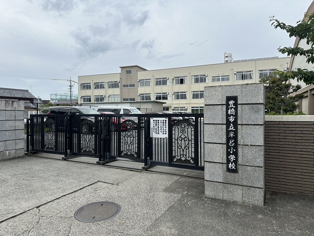 豊橋市立牟呂小学校
