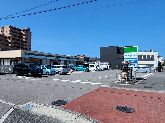 ファミリーマート 松山石手店