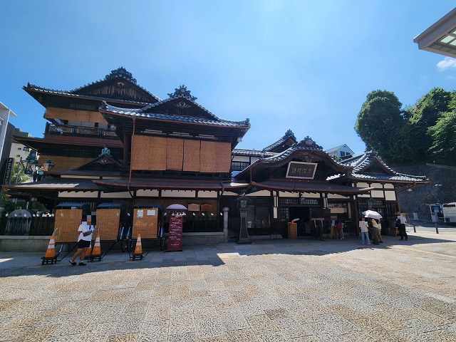 道後温泉本館