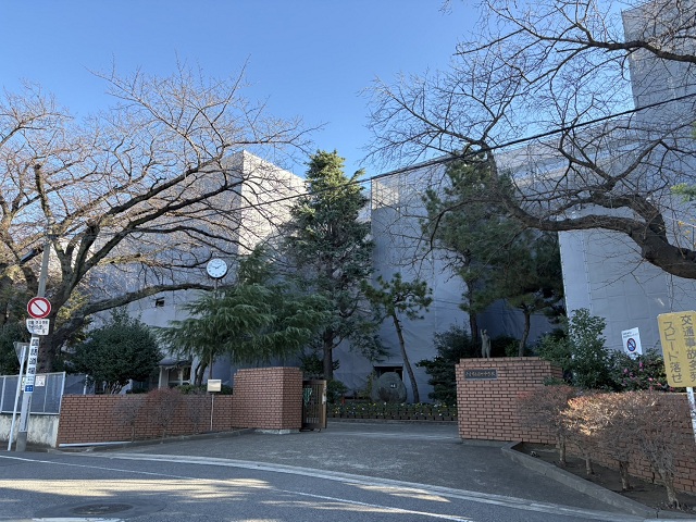 緑町中学校