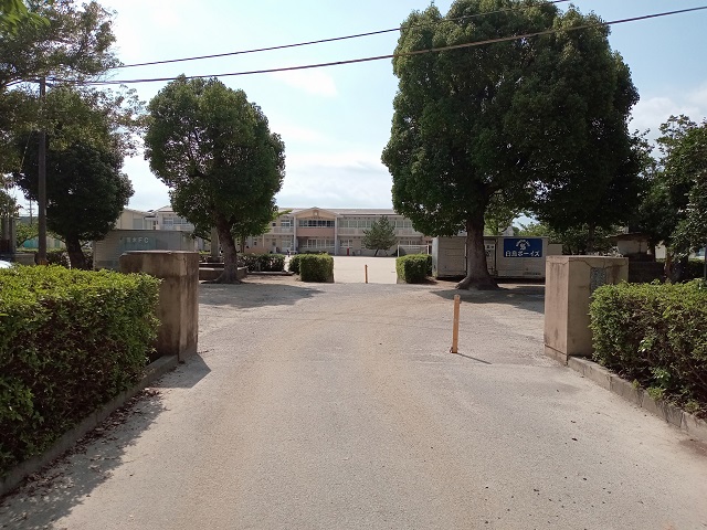 久留米市立荒木小学校
