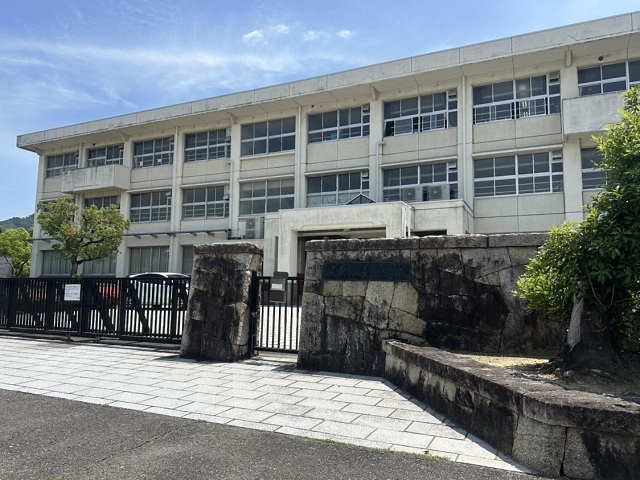 岐阜市立　長良中学校