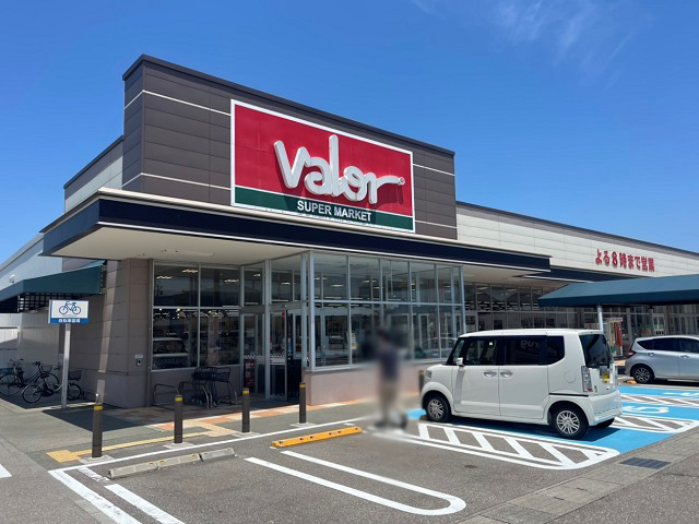 バロー 松任東店