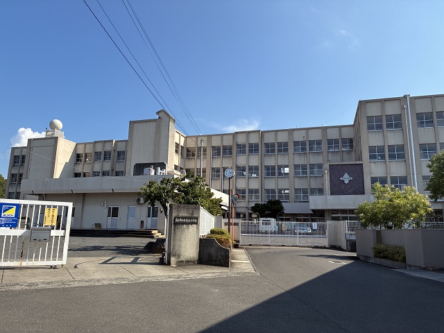 高松市立仏生山小学校