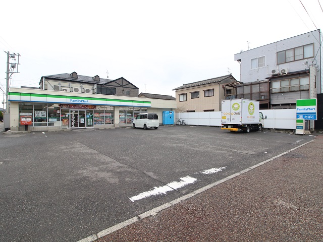 ファミリーマート 新潟関屋昭和店