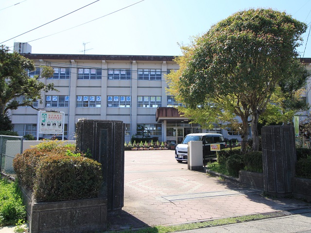 大分市立丹生小学校
