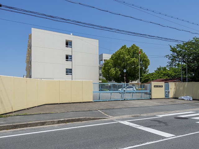 枚方市立桜丘中学校