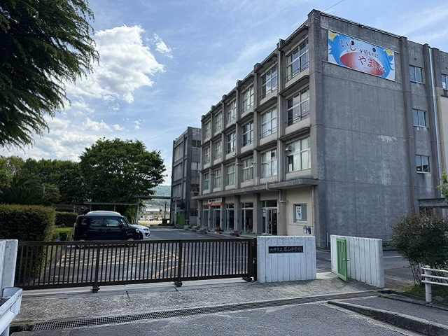 大津市立石山中学校