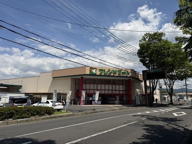 フレンドマート石山寺辺店