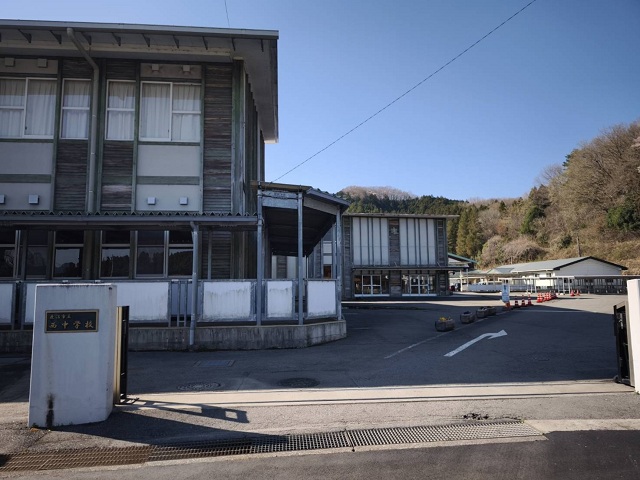 鹿沼市立西中学校