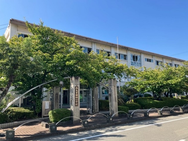 徳島市立助任小学校