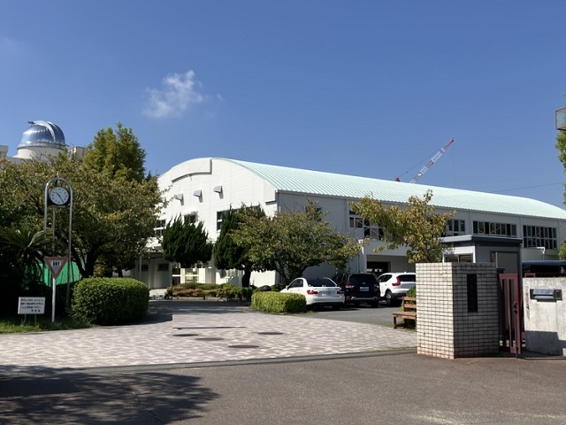 鳴門教育大学附属中学校