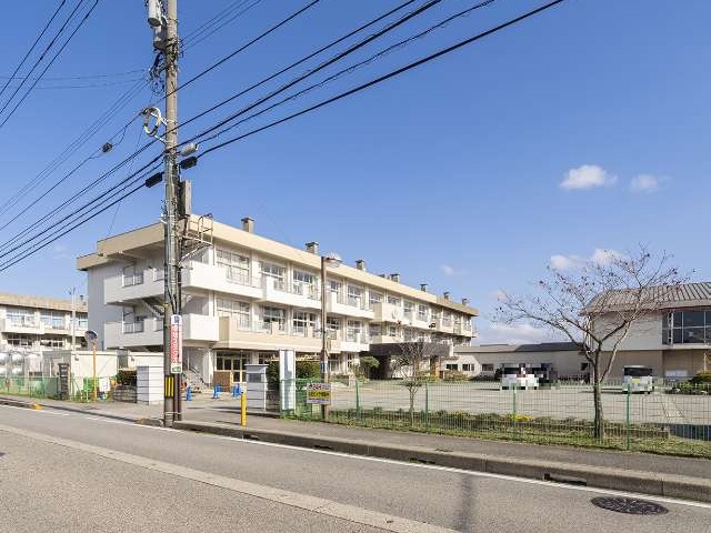 広田小学校