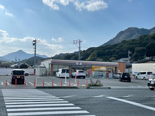 セブンイレブン防府高井店