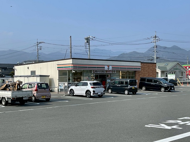 セブンイレブン維新公園店