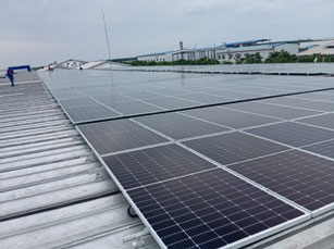 AST Indonesia plant / Roof-mounted solar power generation system