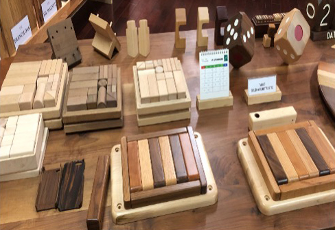 Recycling by sorting waste manufacturing as raw materials for novelty goods