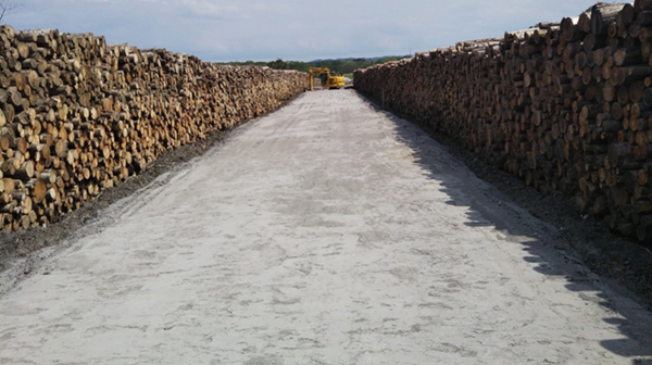 Road Laid with Rovander Wood from Log Storage