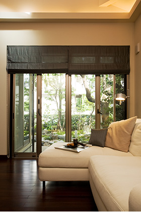 photo1