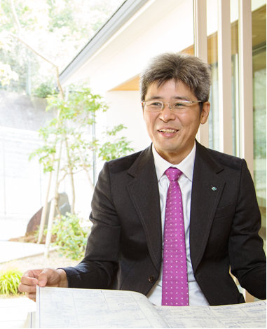 前田 泰寿 建築士