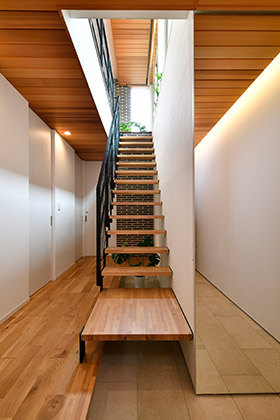 works2-2