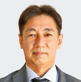 岩井 良和の写真