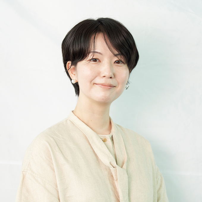 建築士 林 真弓