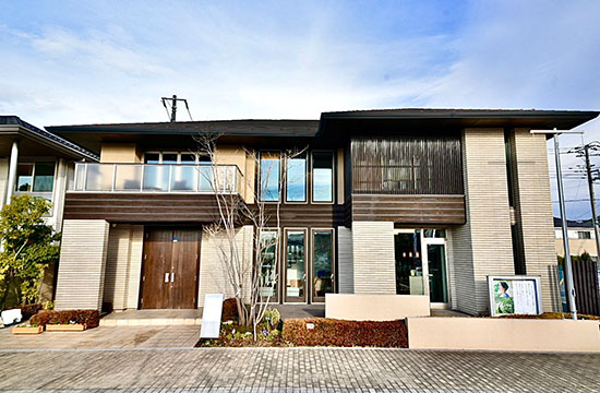 三郷展示場