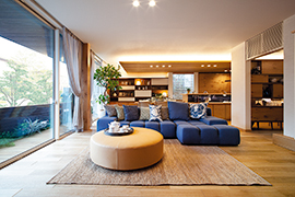 ｵｰｸﾗﾗﾝﾄﾞ展示場_リビング画像