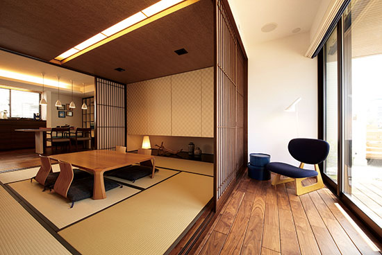 半田展示場_キッチン画像