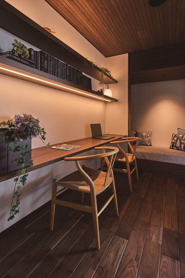 書斎横にあるヌック