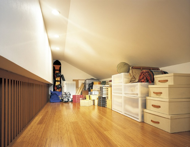 北側斜線制限に対応した家の収納