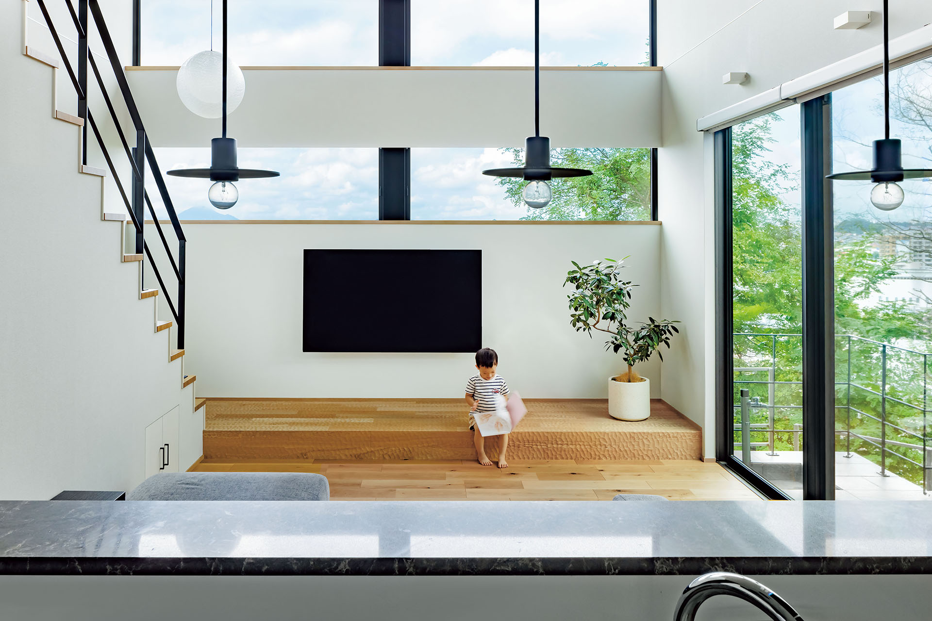 I邸 見晴らしのよい北側の眺望を堪能する家