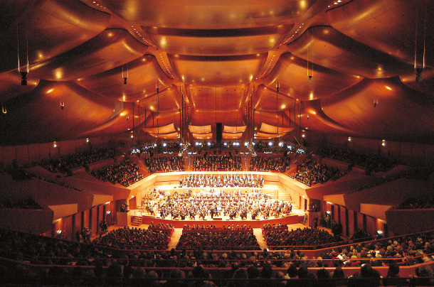 オーディトリアム音楽公園 メインホール レンゾ・ピアノ設計 撮影 Moreno Maggi