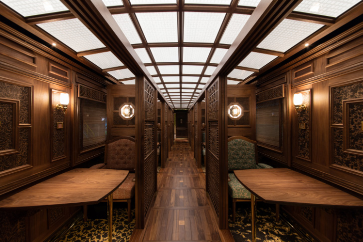 ウォルナットが、100年前のロマンをつなぐ。