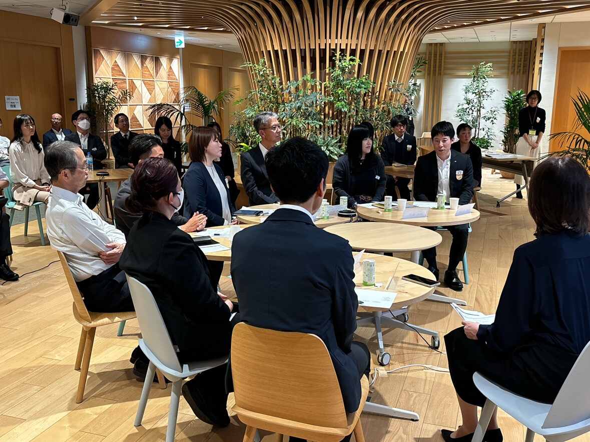 DEIフォーラム 座談会の様子